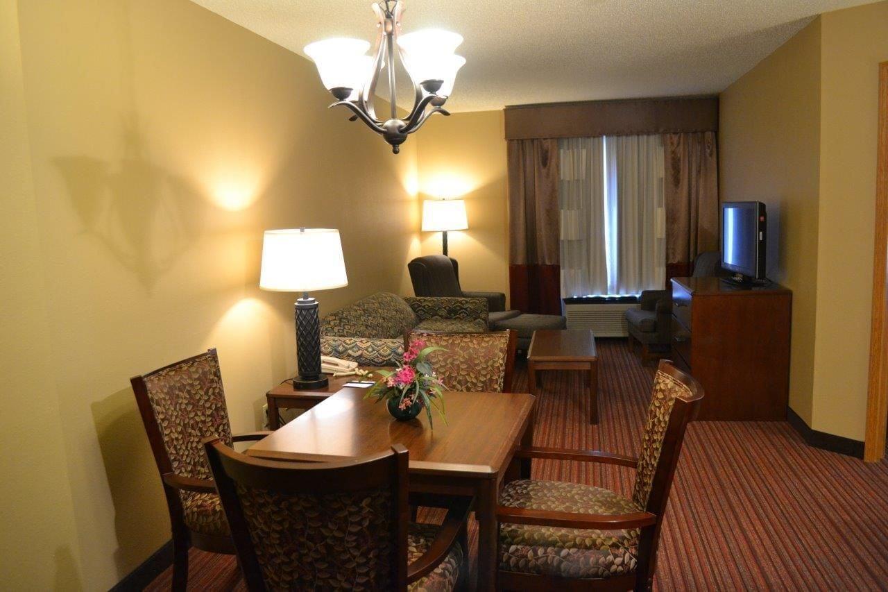 מלון Baymont By Wyndham Mequon Milwaukee Area מראה חיצוני תמונה