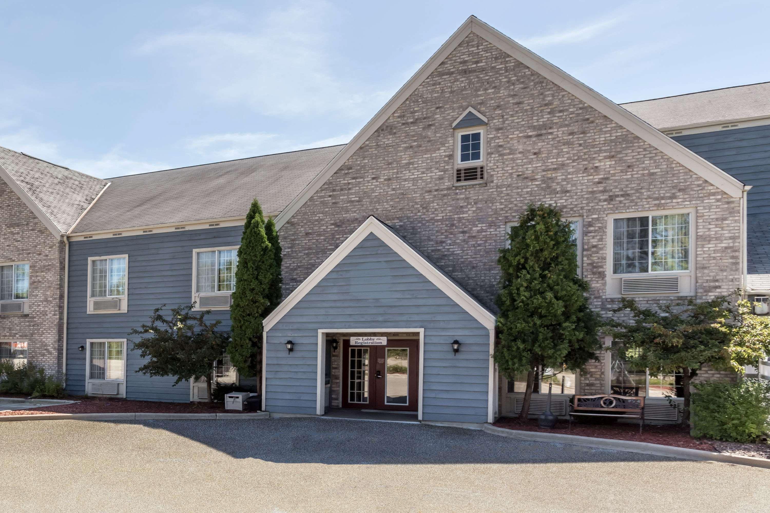 מלון Baymont By Wyndham Mequon Milwaukee Area מראה חיצוני תמונה